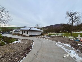 RADO | Na predaj holodom, Trenčianske Mitice - 2