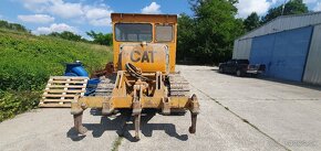 Buldozer caterpillar D4 - 2