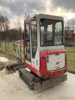 Minibager Takeuchi TB015 - 2