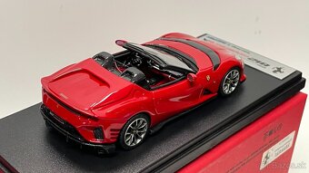 Looksmart LS531E - Ferrari 812 Competizione A Rosso TRS 1:43 - 2