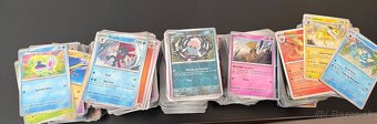 Predám Pokemon karty cca 400 kusov plus album - 2