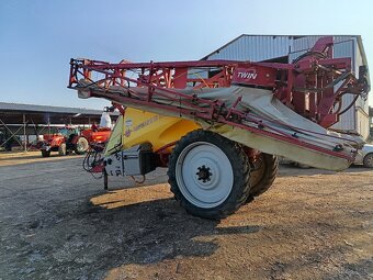 Hardi Commander 3200 - 2