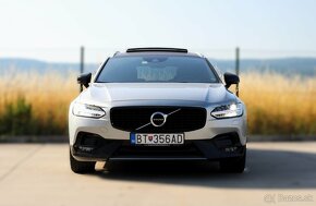 Volvo V90 D5 2.0L R-Design AWD A/T - 2