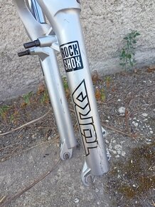 vidlica Rock Shox - 2