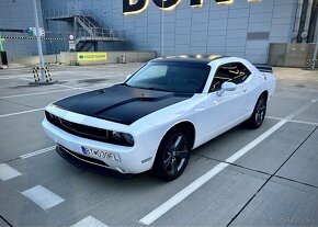 Predam Dodge Challenger SXT+ Rallye Redline - 2