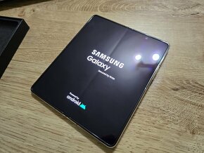 Samsung galaxy Fold 4 256gb v top stave bez znamok pouzivani - 2