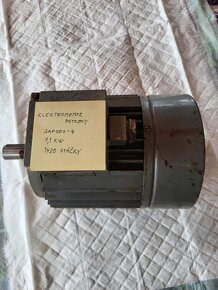 Petkovy elektromotor - 2