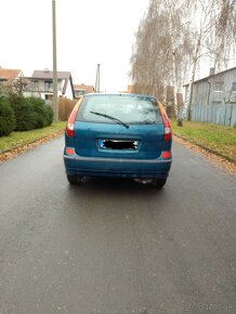 Predam Nissan almera Tino 2.2 TDI 84kw - 2