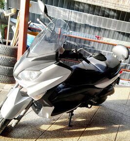 Yamaha x max 125 - 2