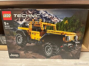 LEGO Technic Jeep Wlanger - 2