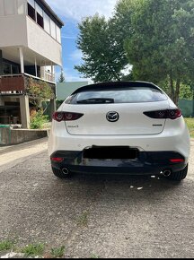 MAZDA 3 r.v.2021 naj. 13.000 km - 2