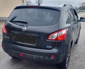 Rozpredám Nissan Qashqai 1 - 2