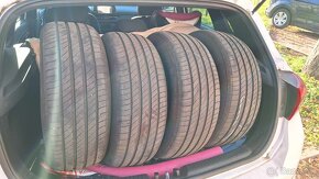 Michelin 205/55 R16 - 2