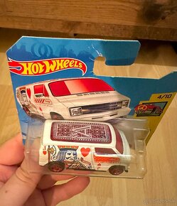 Hot Wheels - Custom 77 Dodge Van - autíčko - kartové - 2