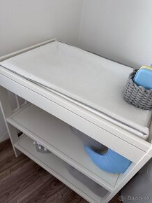 Prebaľovací pult Ikea minimálne používaný, 100% stav - 2