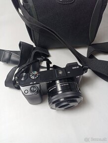 Digitálny fotoaparát Sony Alpha A6000 malo používaný - 2