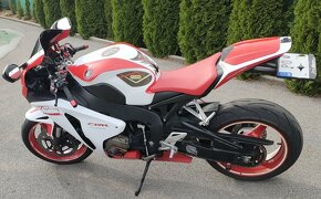 Honda CBR 1000rr - 2