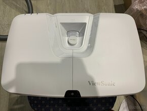 Projektor ViewSonic PG800 - super svítivost - 2