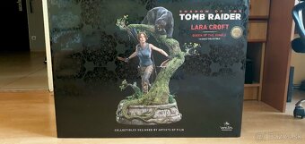 Socha Lara Croft zo Shoadow of Tamb Raider - 2