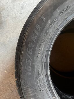 185/65 R15 - 2