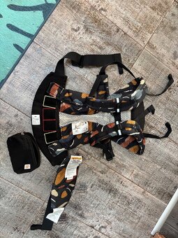 Ergobaby Omni Breeze Baby Carrier: Dappled - Limited Edition - 2