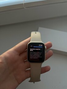 Apple Watch SE (2nd Gen) 40mm - 2