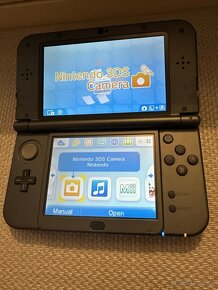 Nintendo 3DS XL - 2