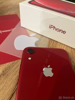 Apple iPhone XR 64 GB - 2