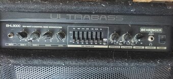 Basgitarové kombo Behringer BXL 3000 ultrabass - 2