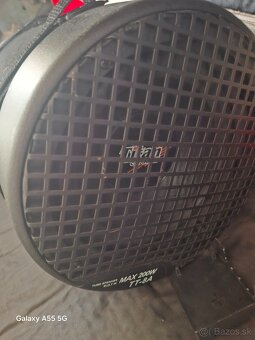 Subwoofer Titan 200W do auta - 2