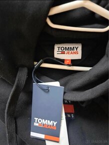 Tommy Hilfiger - 2