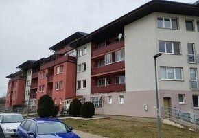 Na prenájom 2 izbový byt, balkón, Nábr. A. Hlinku, Hlohovec. - 2