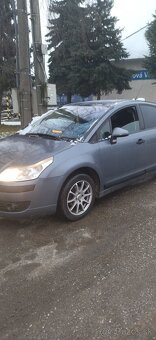 Predám citroen c4.1.6 Benz. - 2