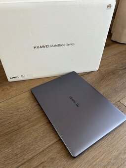 HUAWEI MateBook  13" AMD Ryzen 5 3500U/8 - 2