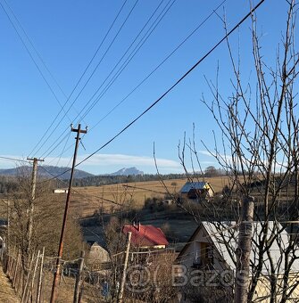 Pozemok s drevenicou v krásnom prostredí /585 m2/, Žilina - - 2