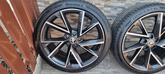 Predam original Skoda Vega 5x112 R19 225/40r19 letné - 2