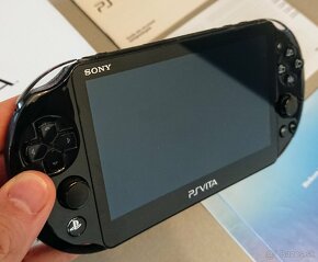 PlayStation Vita Slim - 2