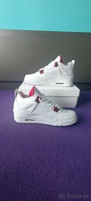 Air Jordan 4 Metallic Red - 2