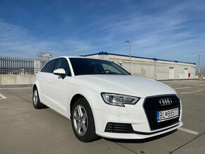 Audi A3 Sportback 30 TFSI S-tronic SR - 2