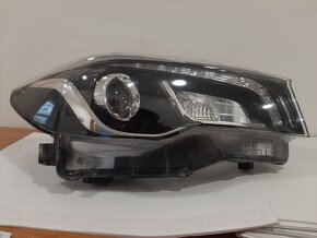 Prave predné svetlo Suzuki Sx4 II S-Cross Led - 2