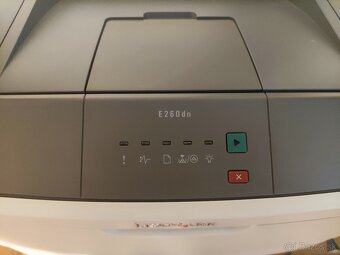 Laserová tlačiareň Lexmark e260dn - 2