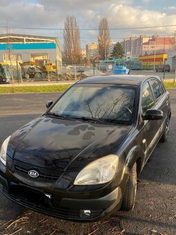 Predám auto Kia Rio 1,5 CRDI - 2