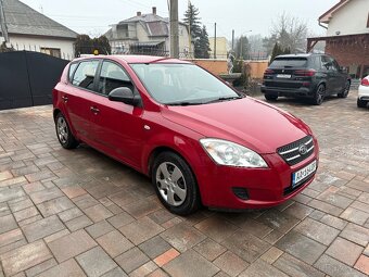 Predám Kia Ceed 1.4 benzín 77kw 2009 - 2