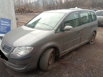 Volkswagen touran - 2