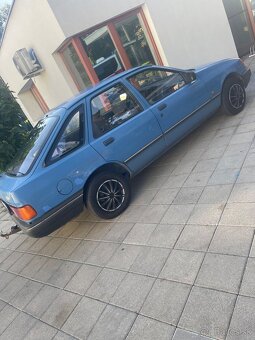 Predam ford siera 2.3disel rok1989 - 2