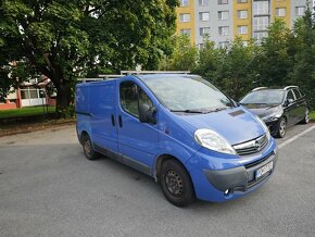 Opel Vivaro - 2