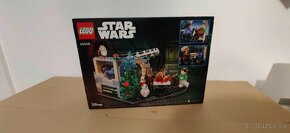 LEGO 40658 Millennium Falcon Holiday Diorama - 2