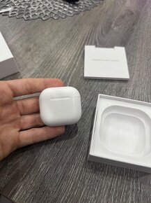 Airpods 4 - 2