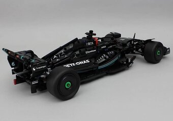 Stavebnica Lego Technic F1 Mercedes-AMG F1 W14 E Performance - 2