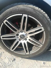 predam vimenim AUDI A4 S4 - 2